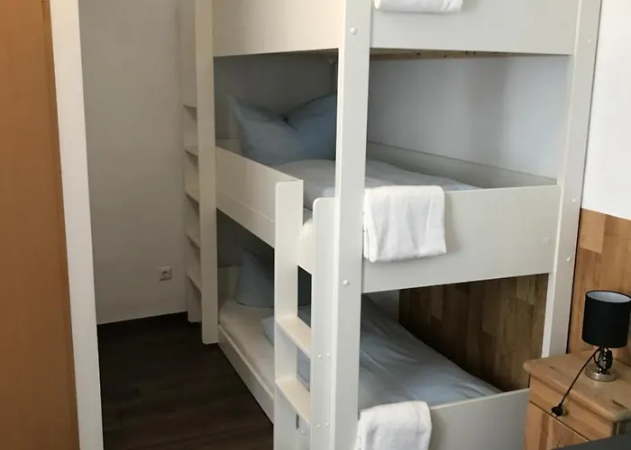 מלון Guntia Boardinghouse Virtueller Check In Und Zugang גונצבורג