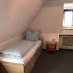 Guntia Boardinghouse Virtueller Check In Und Zugang Ξενοδοχείο Γκούνζμπουργκ