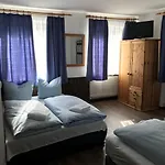 Guntia Boardinghouse Virtueller Check In Und Zugang 2*