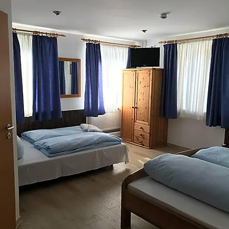 Guntia Boardinghouse Virtueller Check In Und Zugang מלון גונצבורג