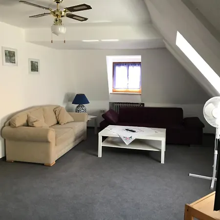 Guntia Boardinghouse Virtueller Check In Und Zugang Γκούνζμπουργκ