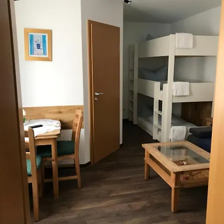 Guntia Boardinghouse Virtueller Check In Und Zugang מלון