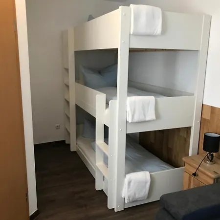 מלון Guntia Boardinghouse Virtueller Check In Und Zugang גונצבורג